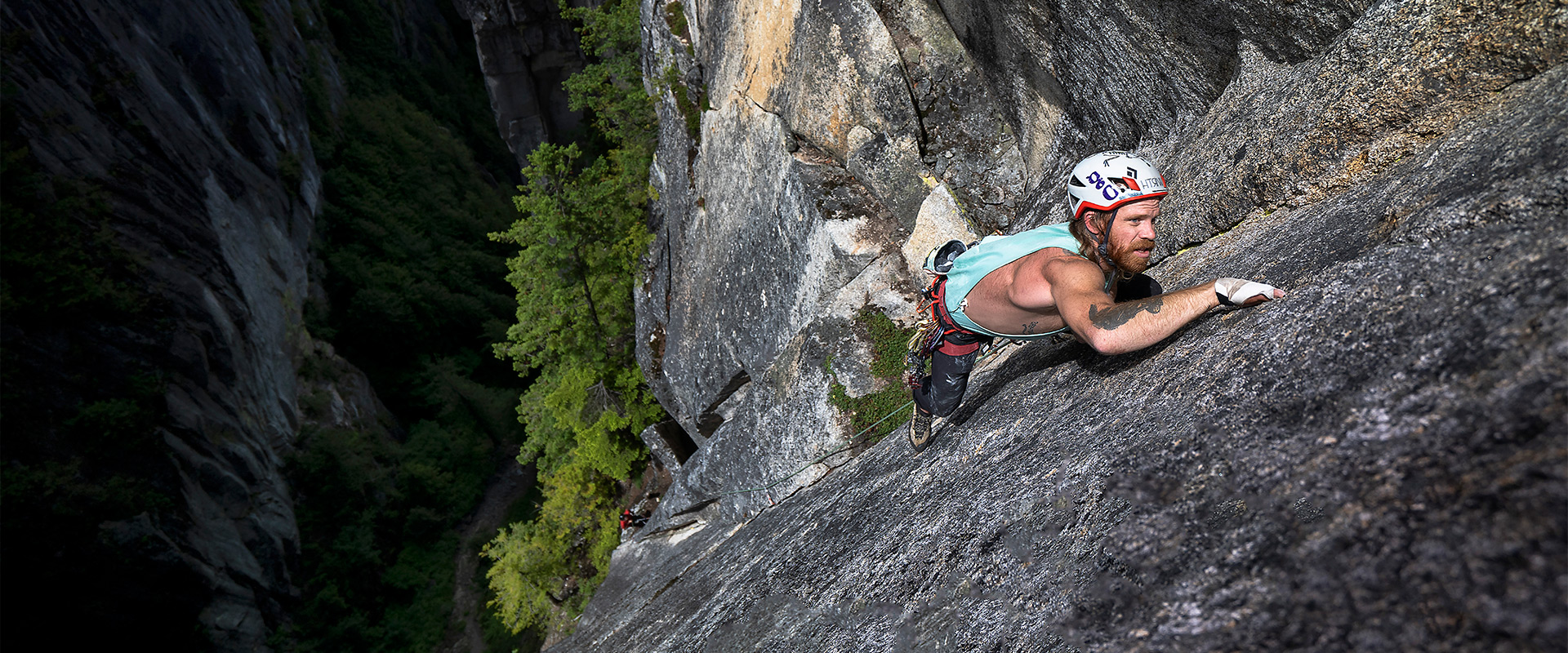 vimff climbing show arcteryx Crux Siyam Smanit Stawamus Chief Squamish